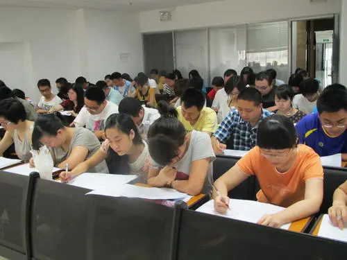 2021年贵州成人高考的报名方式要注意哪些